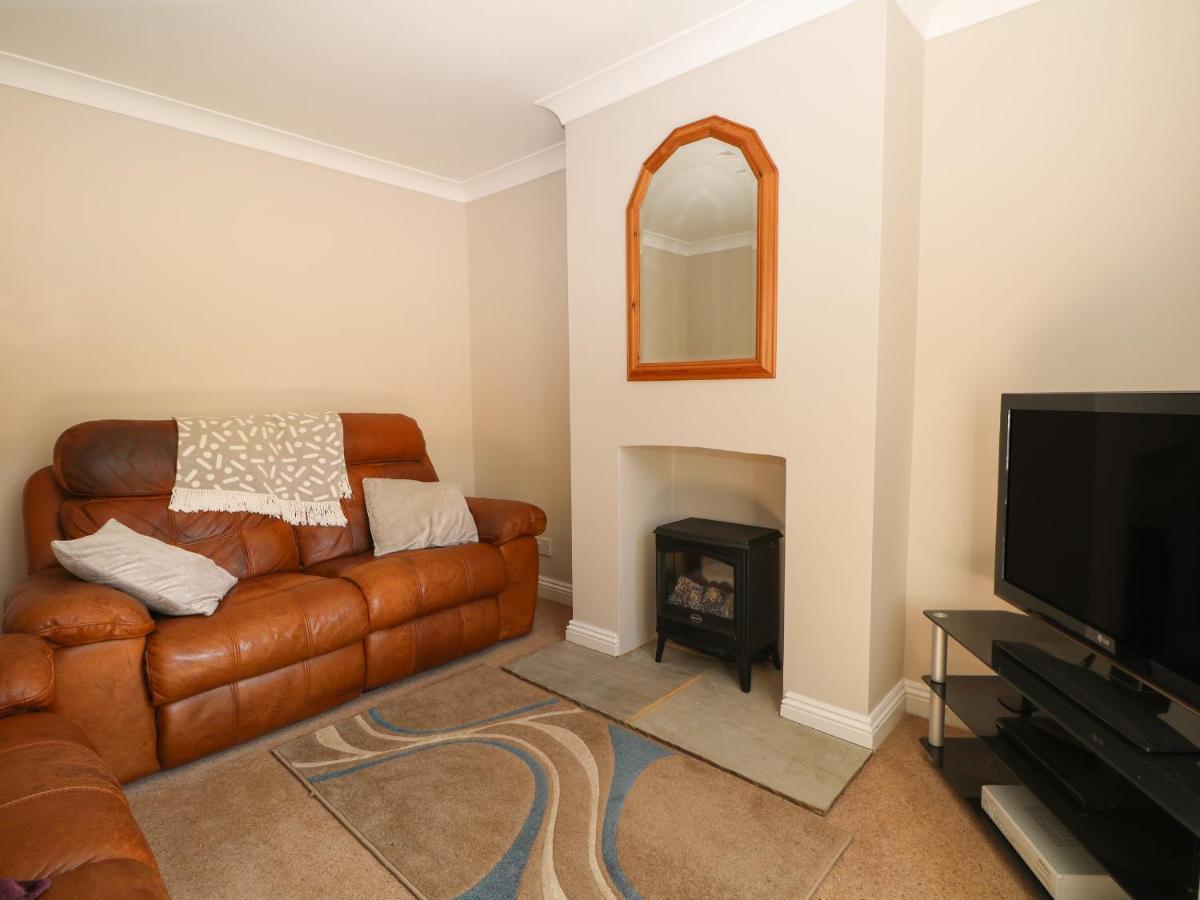 1 Paythorne Farm Cottages Henfield Bagian luar foto
