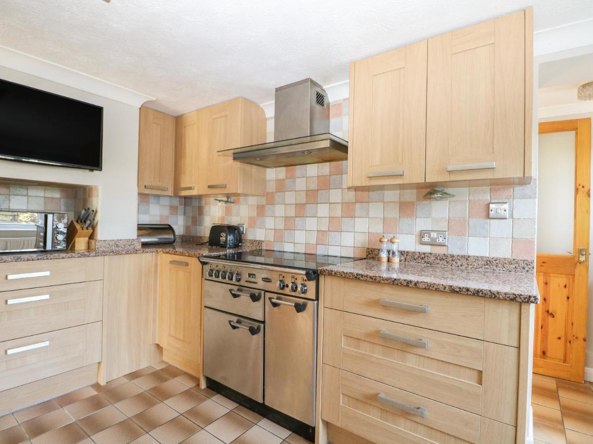 1 Paythorne Farm Cottages Henfield Bagian luar foto